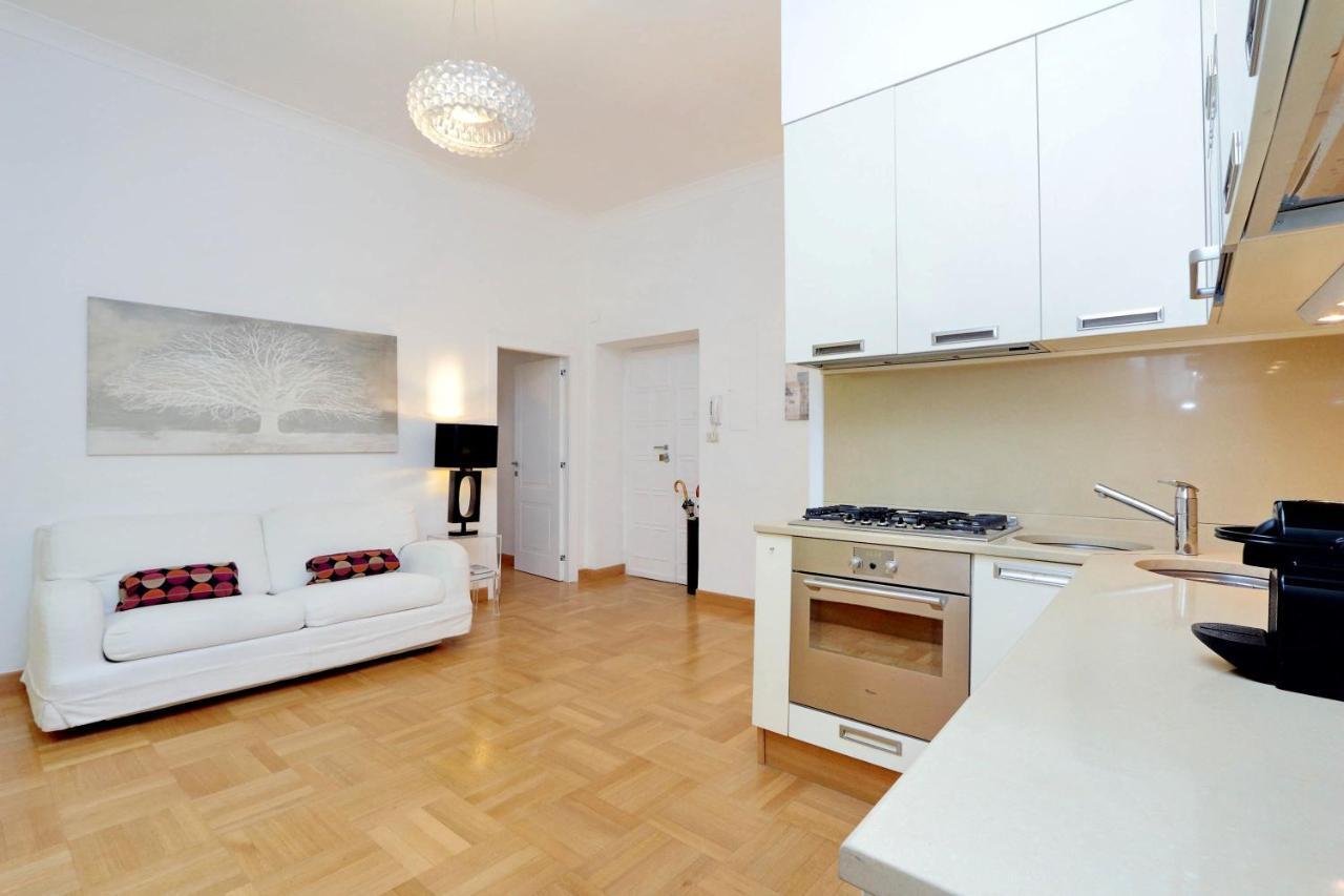 Deza Cozy Place Ripetta Rome Bagian luar foto