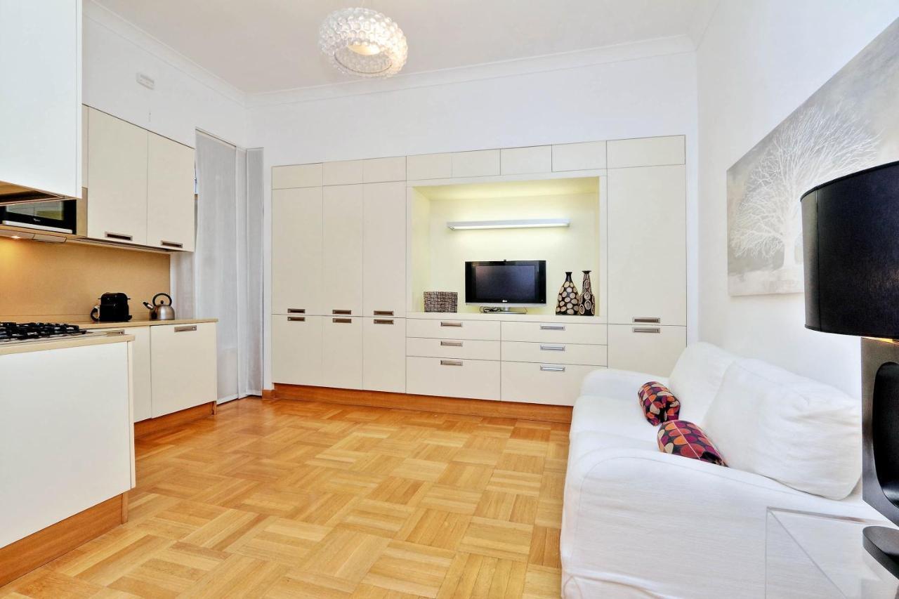 Deza Cozy Place Ripetta Rome Bagian luar foto