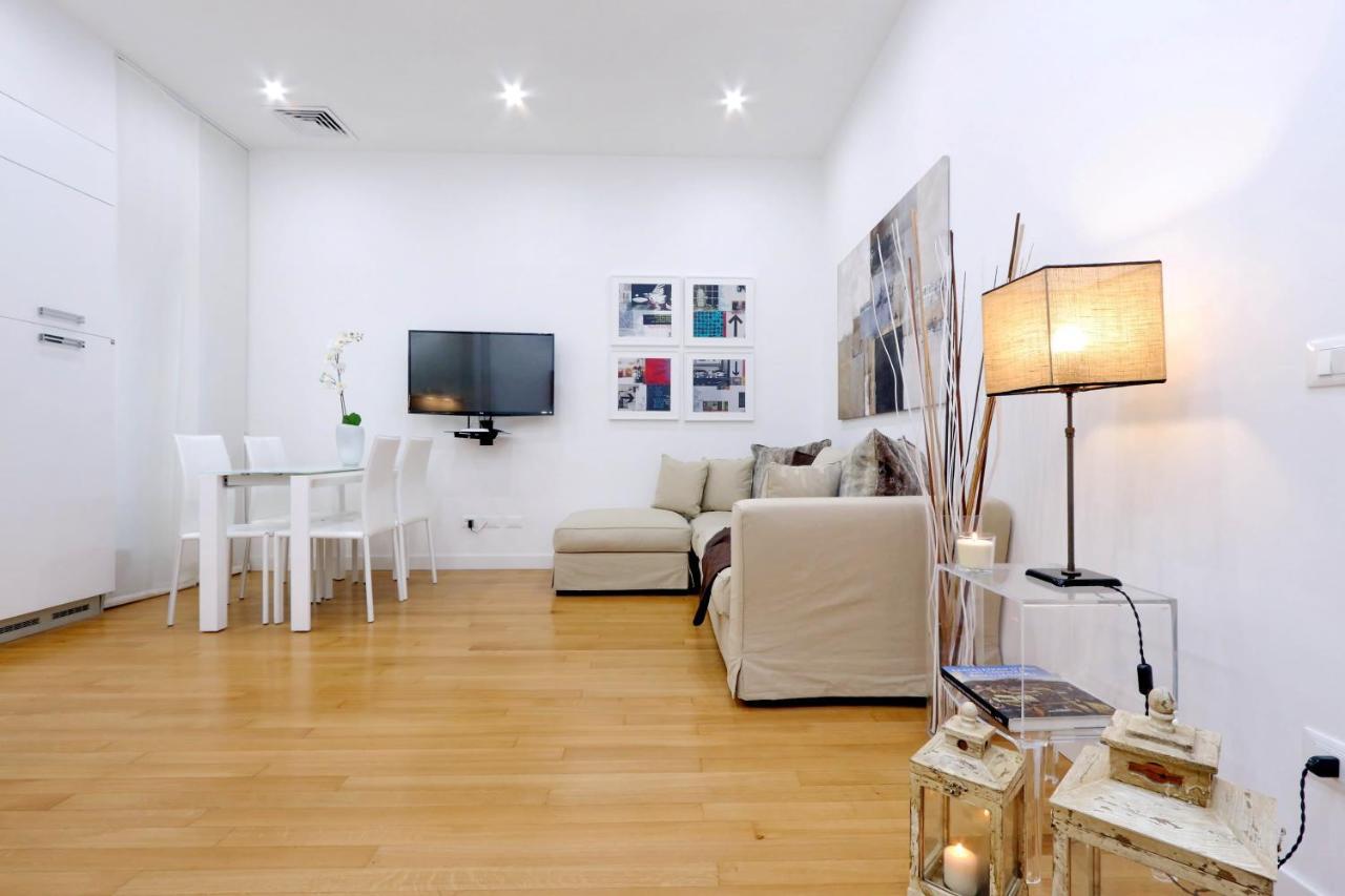 Deza Cozy Place Ripetta Rome Bagian luar foto